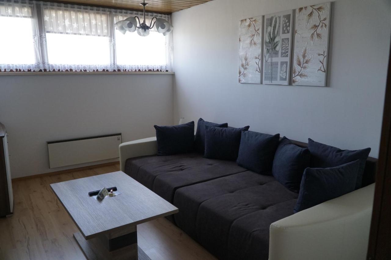 פאק אם סי Pension-Ferienwohnung Rotar מראה חיצוני תמונה